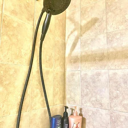 B3 A Private Room In Naperville Downtown With Desk And Wi-Fi Near Everything Екстер'єр фото
